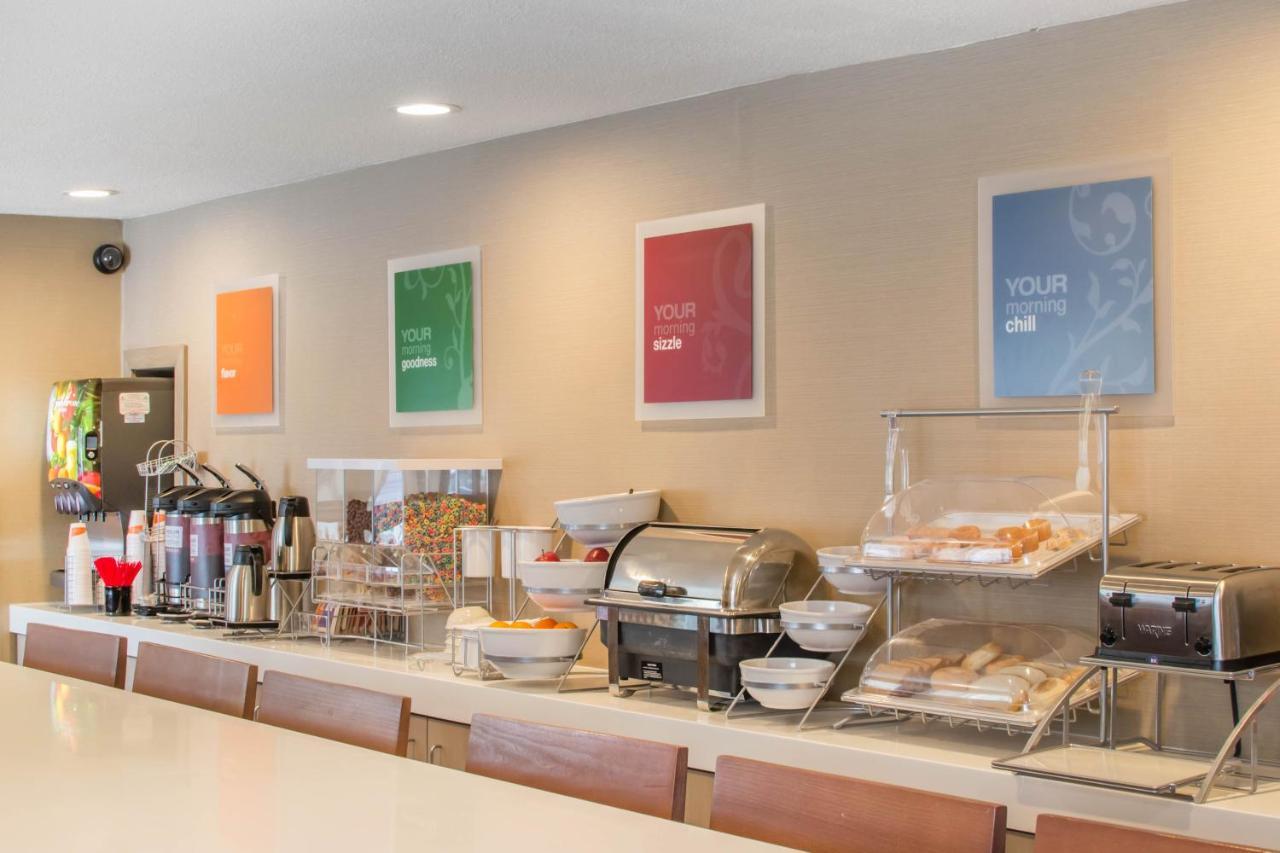Comfort Inn Mayfield Heights Cleveland East Экстерьер фото