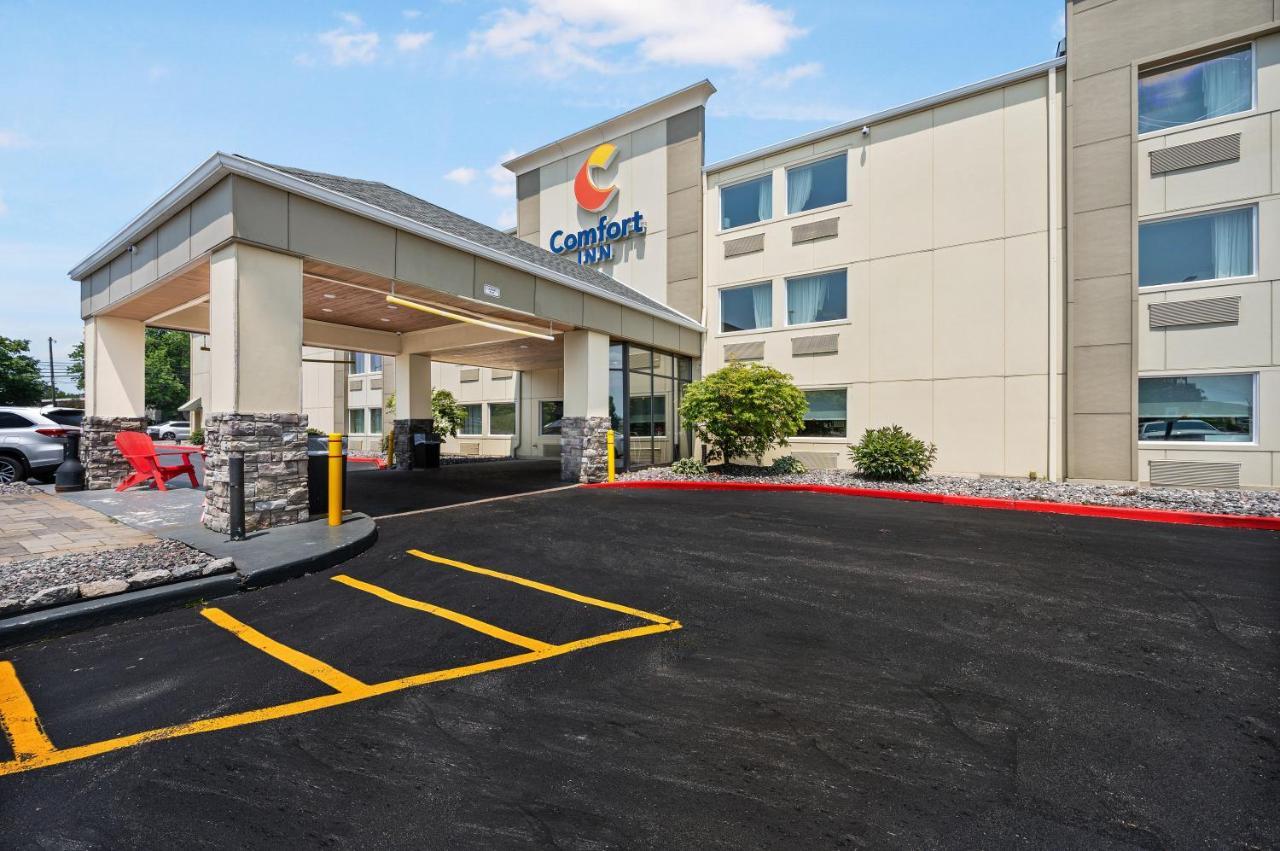 Comfort Inn Mayfield Heights Cleveland East Экстерьер фото