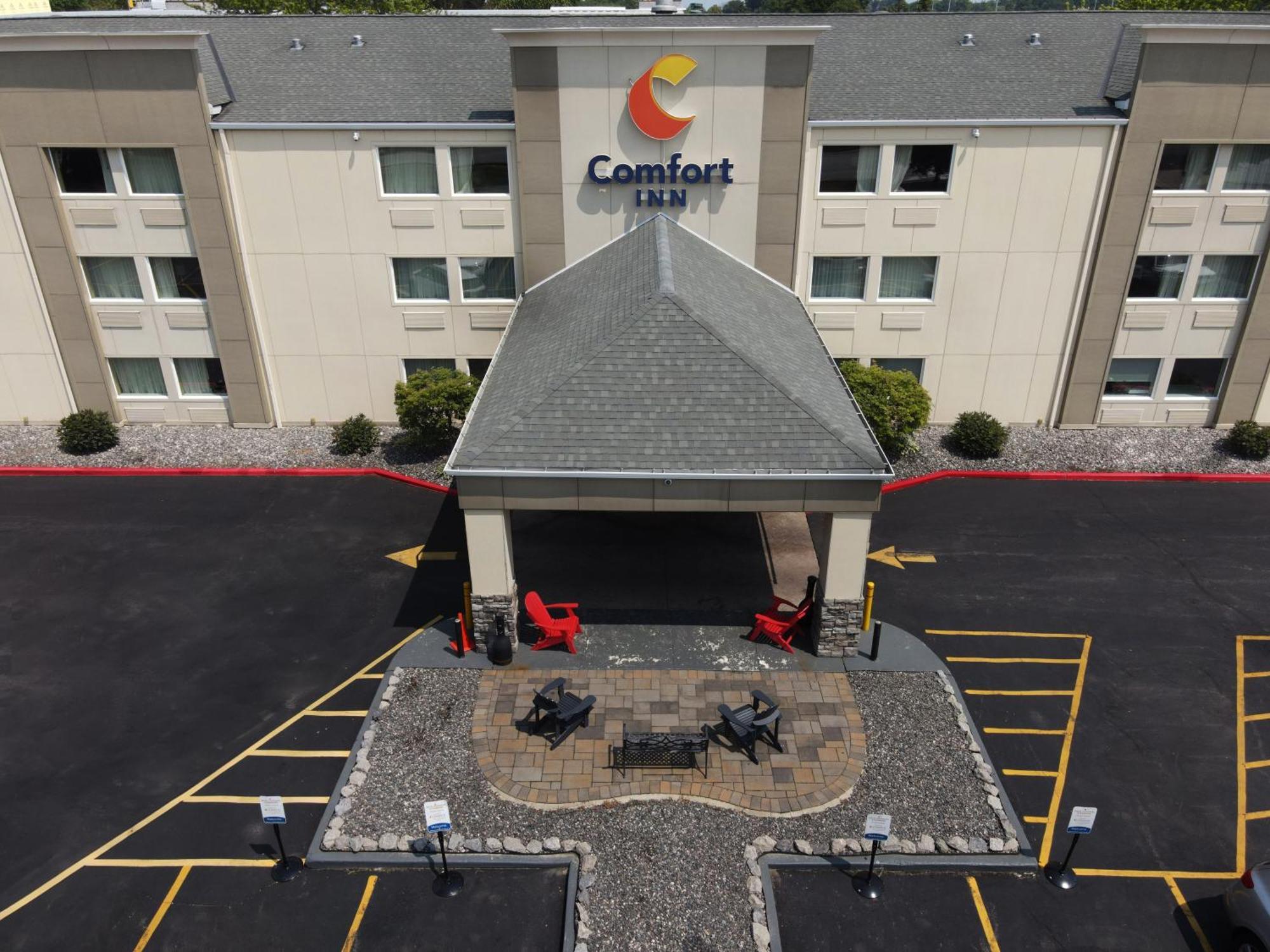 Comfort Inn Mayfield Heights Cleveland East Экстерьер фото