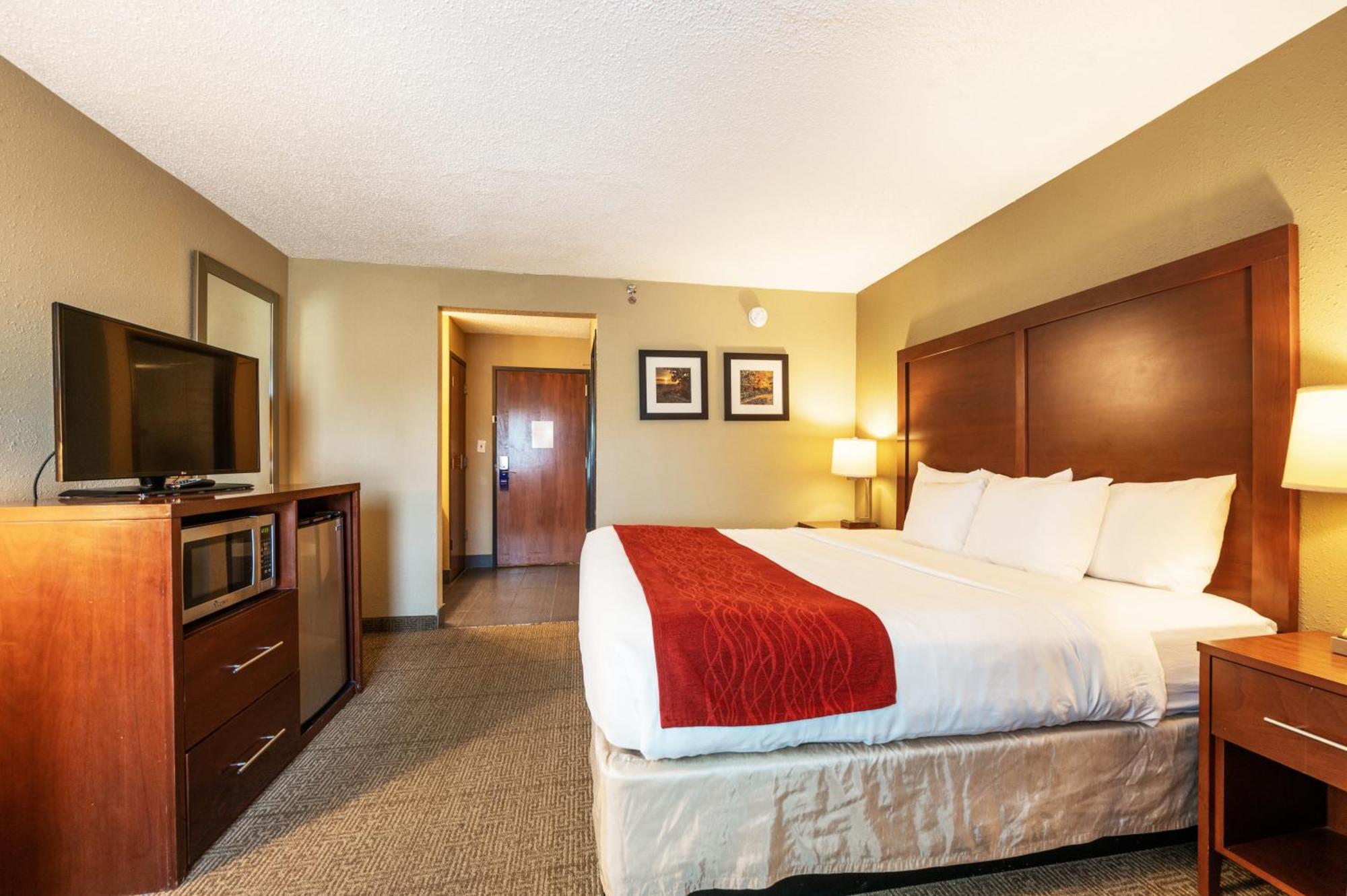 Comfort Inn Mayfield Heights Cleveland East Экстерьер фото